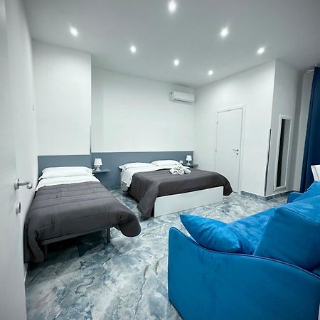 Marvit Central Luxury Napels Buitenkant foto