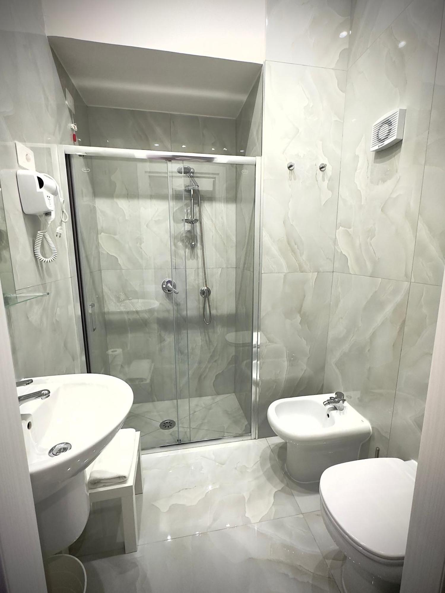 Marvit Central Luxury Napels Buitenkant foto