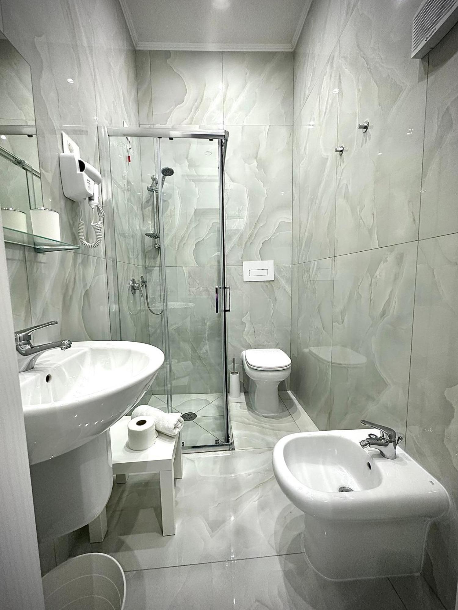 Marvit Central Luxury Napels Buitenkant foto
