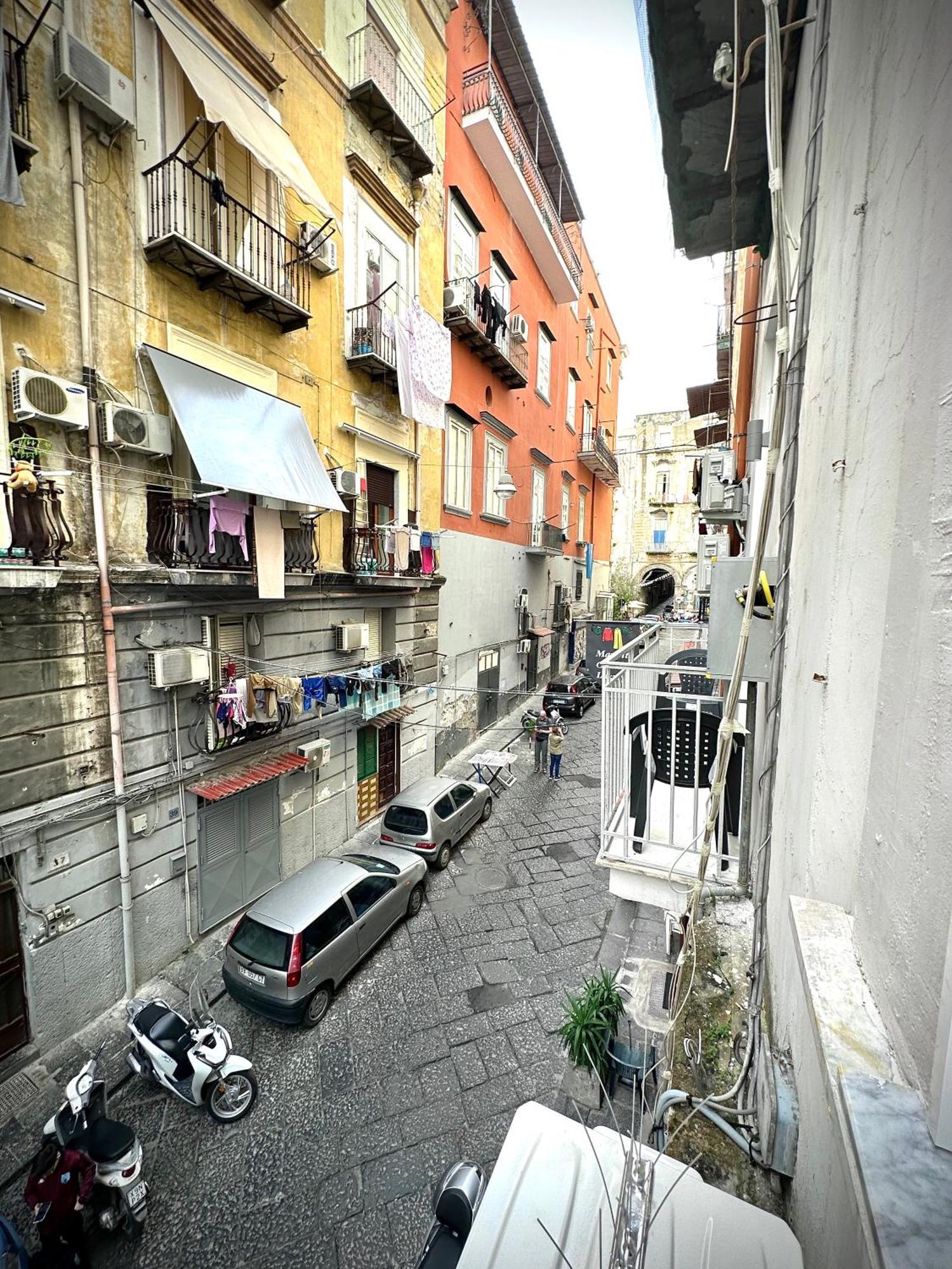 Marvit Central Luxury Napels Buitenkant foto