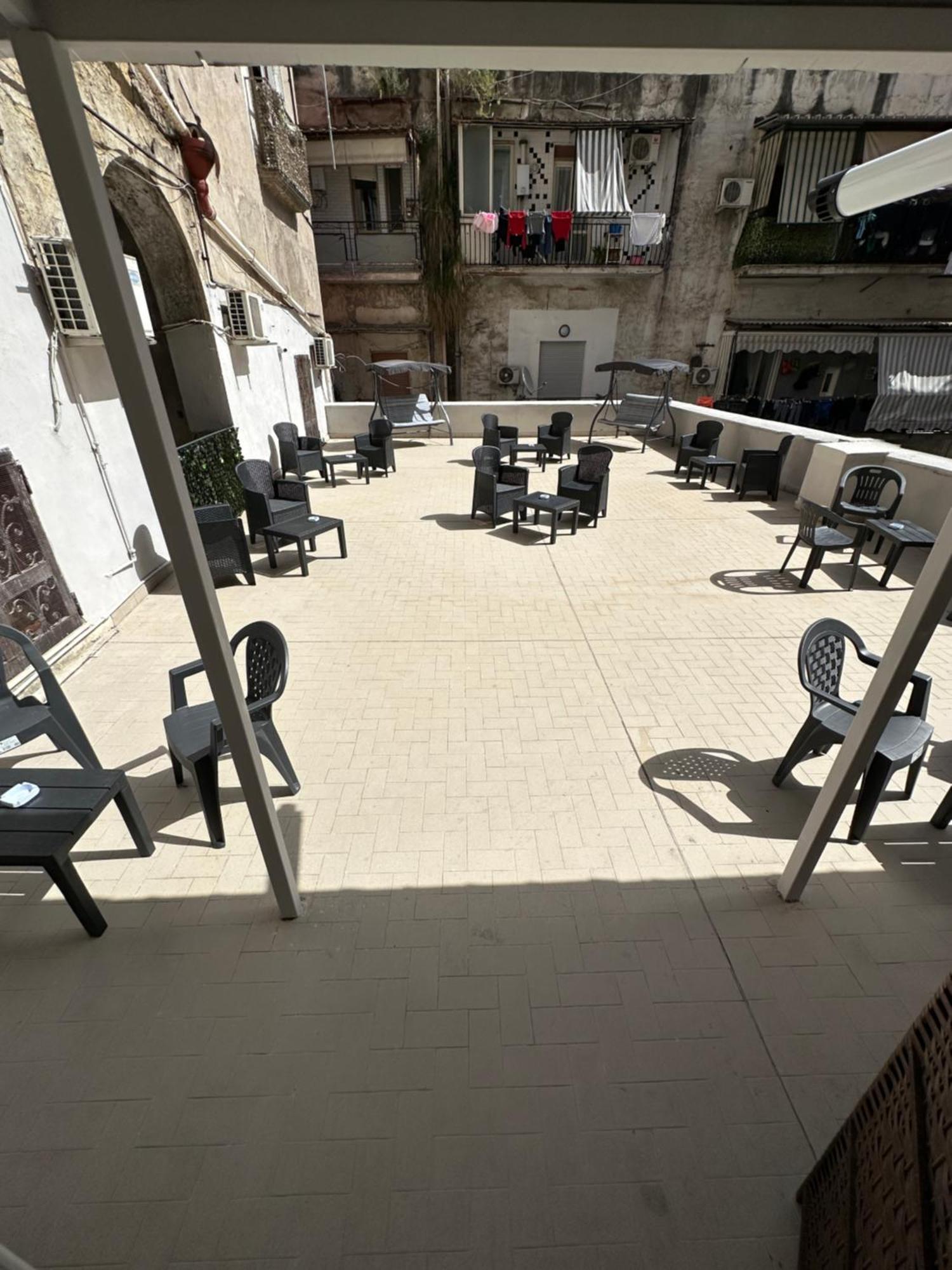 Marvit Central Luxury Napels Buitenkant foto